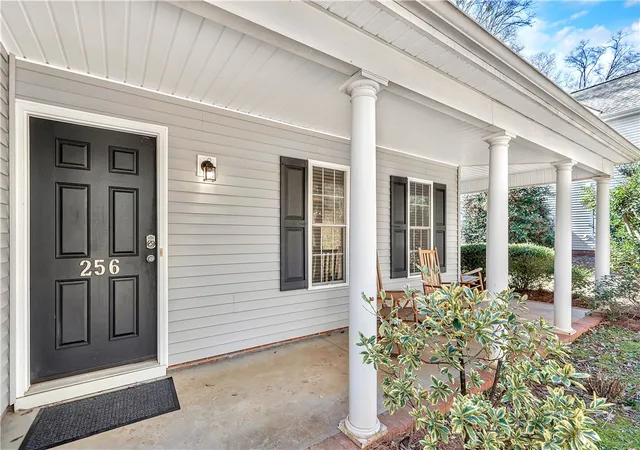 Photo 3 of Single family home for sale at 256 Rock Crk Rd, Clemson, SC 29631 | MLS# 20297734 | Listing updated on 2026-08-24