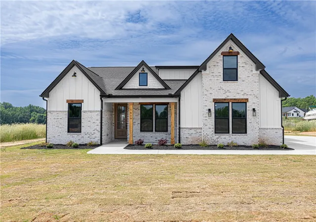 1st image of 1619 Old Dobbins Brg Rd, Townville, SC 29689 | MLS# 20298366
