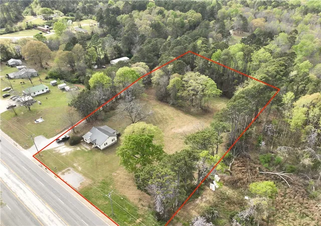 Photo 3 of Land for sale at 6 Horton Dr, Abbeville, SC 29620 | MLS# 20298255 | Listing updated on 2026-09-05