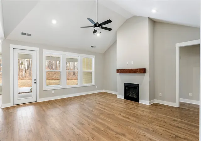 Photo 2 of Single family home for sale at 117 Falcon Crst Way, Pickens, SC 29671 | MLS# 20299304 | Listing updated on 2026-08-21