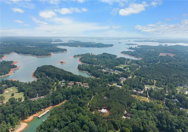 Photo 3 of Single family home for sale at 1002 Whitfield Point Rd, Anderson, SC 29626 | MLS# 20299378 | Listing updated on 2026-08-25
