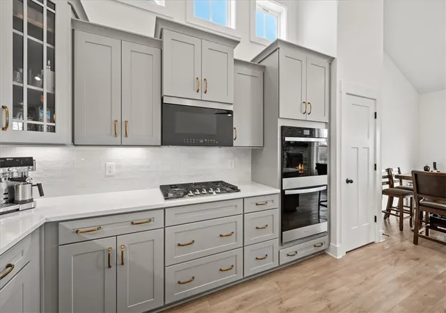 Photo 3 of Single family home for sale at 215 Founders Blvd, Central, SC 29630 | MLS# 20299422 | Listing updated on 2026-09-06