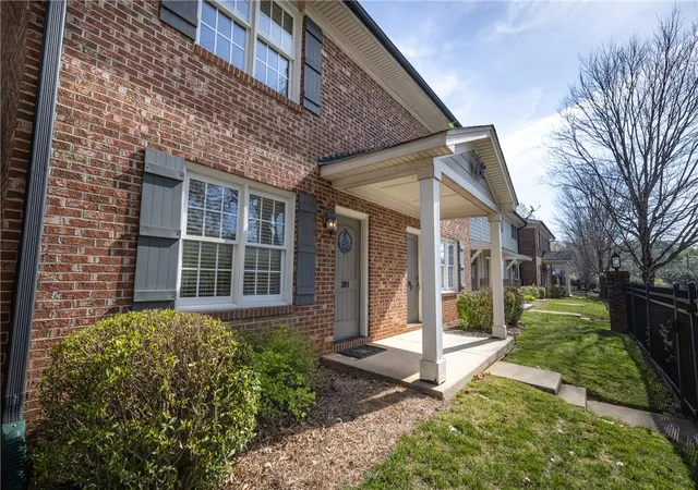 2nd image of 209 Calhoun St #201, Clemson, SC 29631 | MLS# 20299527