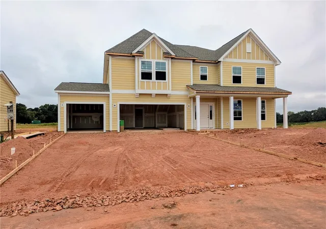 Photo 2 of Single family home for sale at 130 Limestone Cir #101, Anderson, SC 29625 | MLS# 20299603 | Listing updated on 2026-08-23
