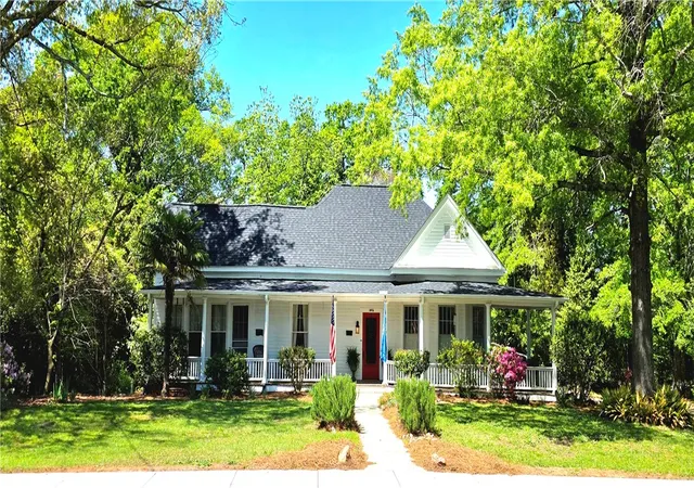 Photo 2 of Single family home for sale at 302 River St, Belton, SC 29627 | MLS# 20299784 | Listing updated on 2026-10-28