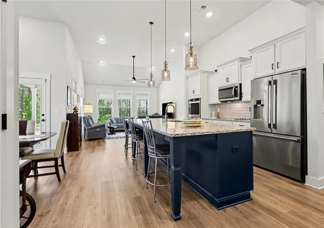 Photo 3 of Single family home for sale at 133 Ridgeline Row, Central, SC 29630 | MLS# 20300021 | Listing updated on 2026-08-29