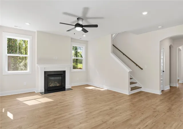 Photo 4 of Single family home for sale at 124 Tiger Lily Dr, Anderson, SC 29621 | MLS# 20300161 | Listing updated on 2026-09-06