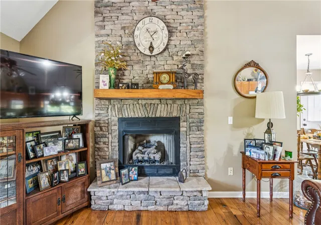 Photo 3 of Single family home for sale at 189 Little Choestoea Rd, Westminster, SC 29693 | MLS# 20300292 | Listing updated on 2026-10-01