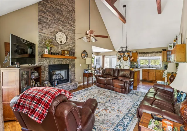 Photo 4 of Single family home for sale at 189 Little Choestoea Rd, Westminster, SC 29693 | MLS# 20300292 | Listing updated on 2026-10-01