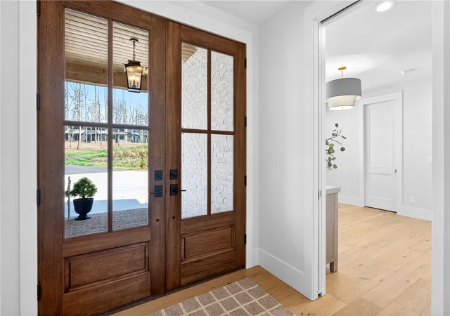 Photo 4 of Single family home for sale at 102 Waterfall Overlook Way, Easley, SC 29640 | MLS# 20299933 | Listing updated on 2026-09-15