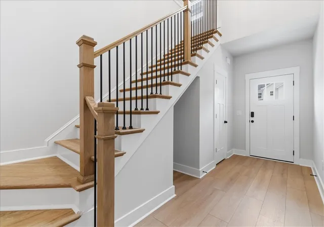 3rd image of 418 Crestcreek Dr, Anderson, SC 29621 | MLS# 20300689