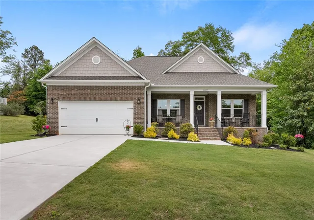 1st image of 2609 Dog Leg Ln, Seneca, SC 29678 | MLS# 20300619