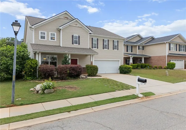 Photo 1 of Single family home for sale at 117 Scottish Ave, Simpsonville, SC 29680 | MLS# 20300835 | Listing updated on 2026-09-13