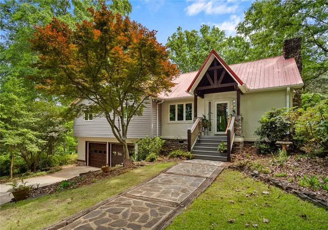 Photo 1 of Single family home for sale at 324 Hobson Rd, Anderson, SC 29621 | MLS# 20301052 | Listing updated on 2026-08-19