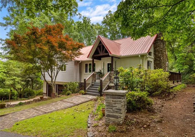 Photo 2 of Single family home for sale at 324 Hobson Rd, Anderson, SC 29621 | MLS# 20301052 | Listing updated on 2026-08-19