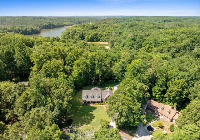 Photo 50 of Single family home for sale at 208 Cedar Dale Dr, Central, SC 29630 | MLS# 20301115 | Listing updated on 2026-08-29