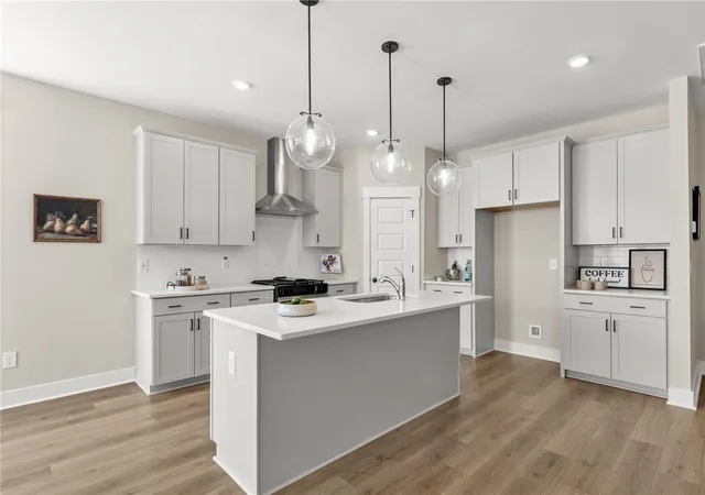 Photo 4 of Single family home for sale at 334 Summerall Dr, Anderson, SC 29621 | MLS# 20301191 | Listing updated on 2026-08-28