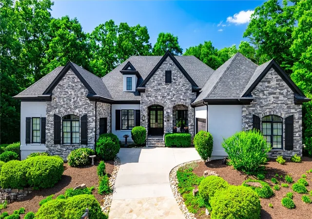 Photo 3 of Single family home for sale at 245 Abenaki Way, Piedmont, SC 29673 | MLS# 20301676 | Listing updated on 2026-09-30
