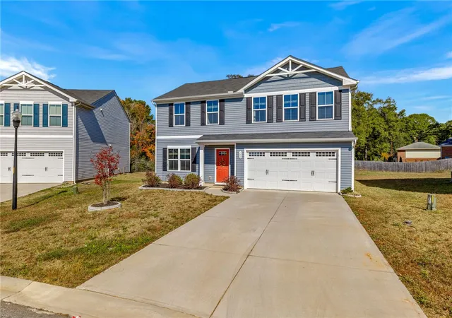 Photo 3 of Sale Pending at 130 Bleckley Trl, Anderson, SC 29625 | MLS# 20301722 | Listing updated on 2026-09-21