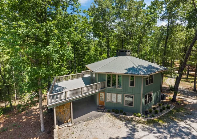 Single family home for sale at 484 Mountain Strm Ln, Lakemont, SC 30552 | MLS# 20301749 | Listing updated on 2026-08-30