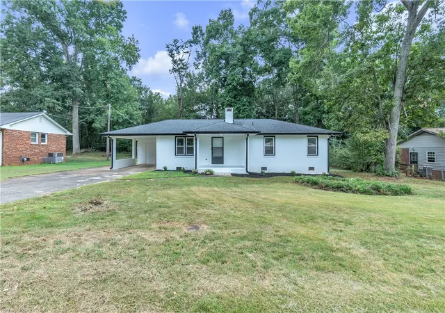 Photo 1 of Single family home for sale at 417 Westwood Dr, Anderson, SC 29626 | MLS# 20301949 | Listing updated on 2026-09-03