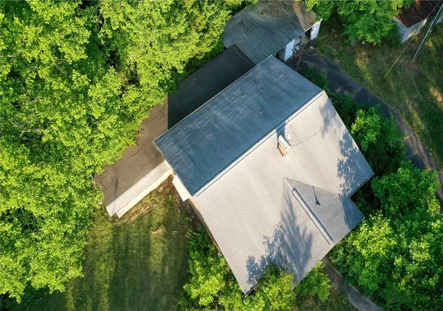 Photo 4 of Sale Pending at 1281 Anderson Hwy, Easley, SC 29642 | MLS# 20301822 | Listing updated on 2026-08-22