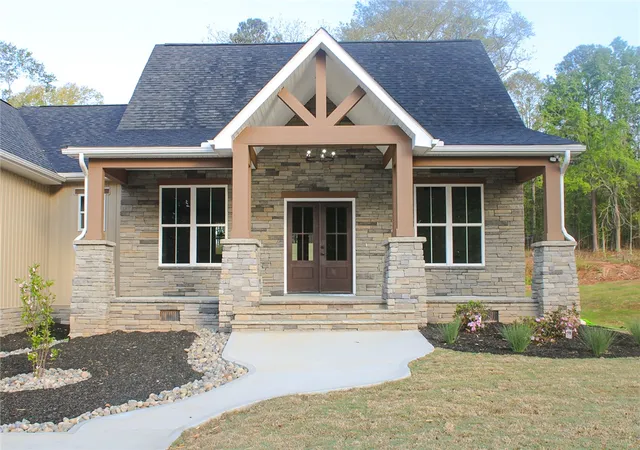 Photo 2 of Single family home for sale at 2515 N Highway 29, Anderson, SC 29621 | MLS# 20301939 | Listing updated on 2026-10-13
