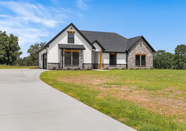 Photo 3 of Single family home for sale at 2816 Smith Mcgee Rd, Iva, SC 29655 | MLS# 20302315 | Listing updated on 2026-09-11