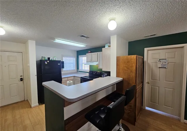 Listing Photo 4 - Condo for sale in building located at 188 University Vlg Dr, Central, SC 29630 - Unit #L