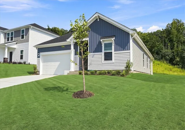 Photo 3 of Sale Pending at 203 Moretz Pl, Spartanburg, SC 29306 | MLS# 20302519 | Listing updated on 2026-09-23