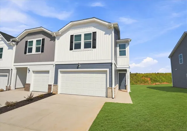 Photo 2 of Townhouse for sale at 439 Blissful Ct, Taylors, SC 29687 | MLS# 20302162 | Listing updated on 2026-09-16