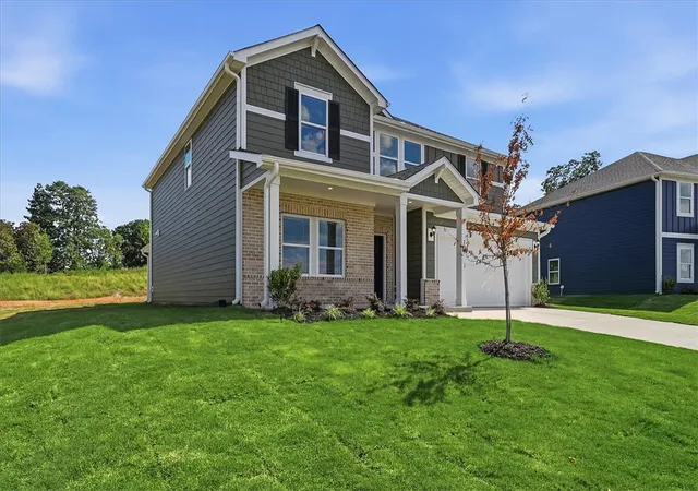 Photo 3 of Sale Pending at 231 Abraham Way, Boiling Springs, SC 29316 | MLS# 20302278 | Listing updated on 2026-08-22
