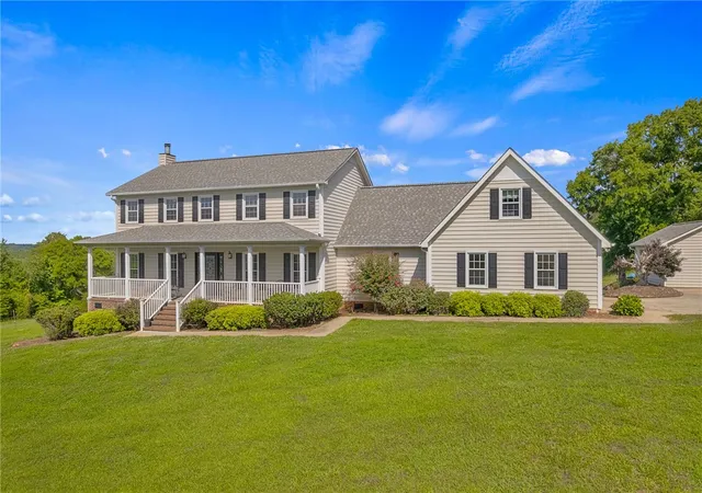 Photo 3 of Single family home for sale at 5230 Olden Porter Rd, Pendleton, SC 29670 | MLS# 20302361 | Listing updated on 2026-09-15