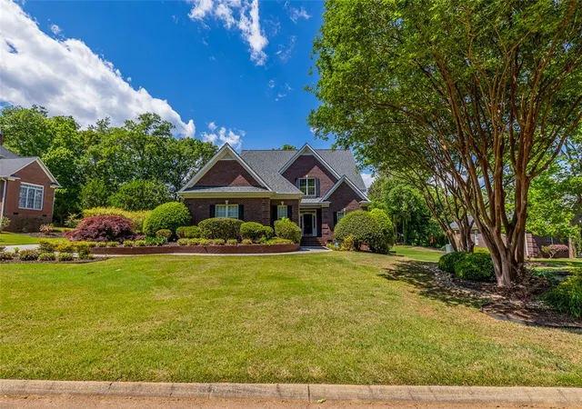 Photo 1 of Single family home for sale at 616 Shefwood Dr, Easley, SC 29642 | MLS# 20303090 | Listing updated on 2026-08-29