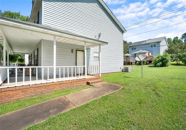 Photo 3 of Townhouse for sale at 4316 Old Ml Rd, Anderson, SC 29621 | MLS# 20303277 | Listing updated on 2026-08-28