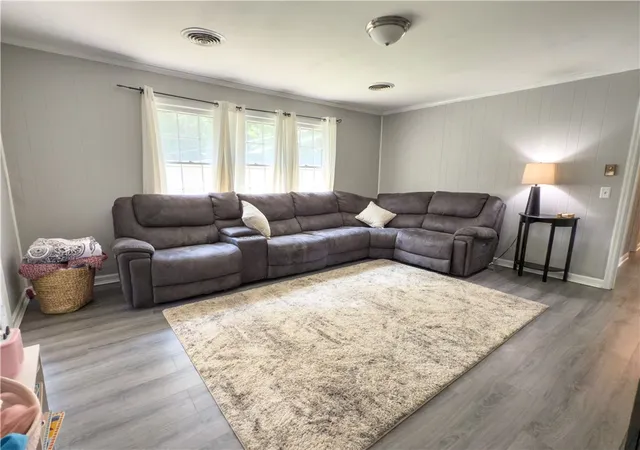 Photo 4 of Single family home for sale at 213 Briarwood Dr, Belton, SC 29627 | MLS# 20303411 | Listing updated on 2026-08-23