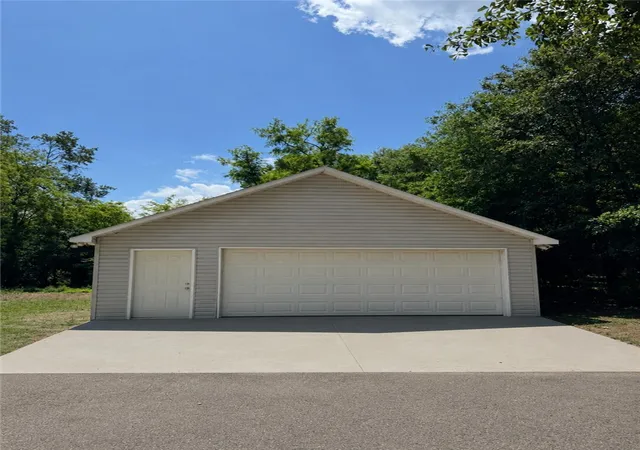 13th image of 108 Boggs Dr, Townville, SC 29689 | MLS# 20303459