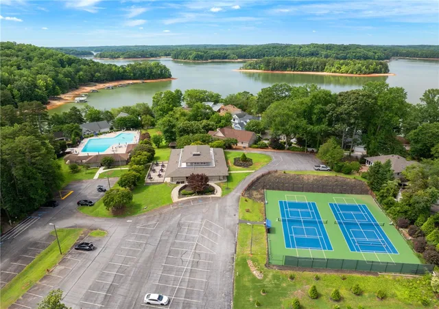 Photo 3 of Single family home for sale at 406 Point Rd, Westminster, SC 29693 | MLS# 20303464 | Listing updated on 2026-09-13