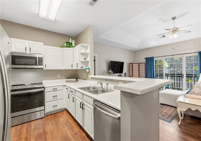 Photo 2 of Sale Pending at 160 Wexford Dr #206, Anderson, SC 29621 | MLS# 20303475 | Listing updated on 2026-09-13