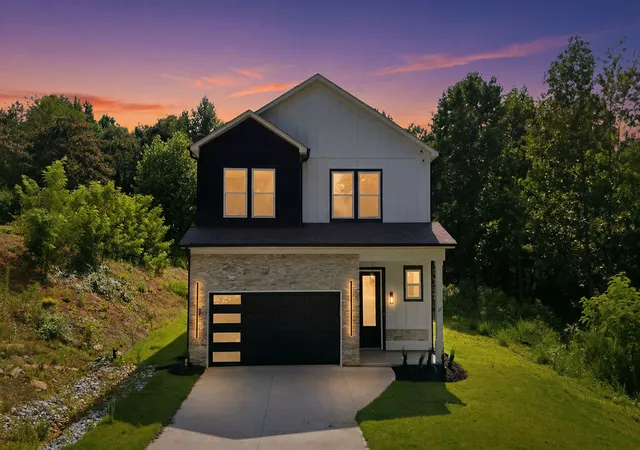 Photo 1 of Single family home for sale at 127 Moore Dr, Easley, SC 29642 | MLS# 20303486 | Listing updated on 2026-09-19