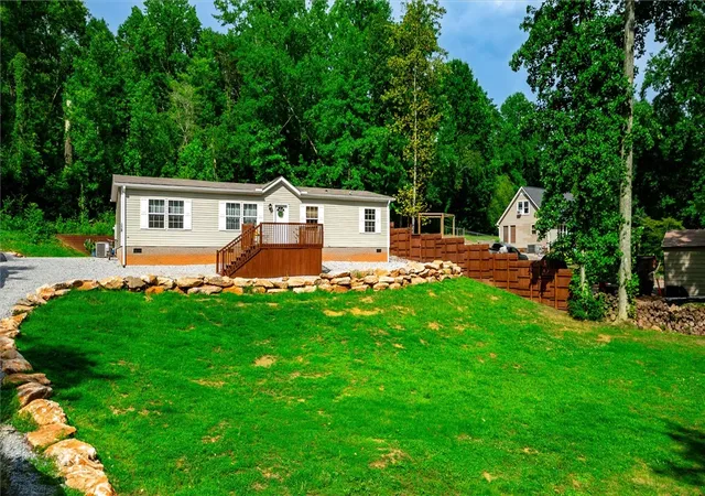 Photo 1 of Manufactured home for sale at 230 Durham Ml Rd, Pickens, SC 29671 | MLS# 20303295 | Listing updated on 2026-08-24