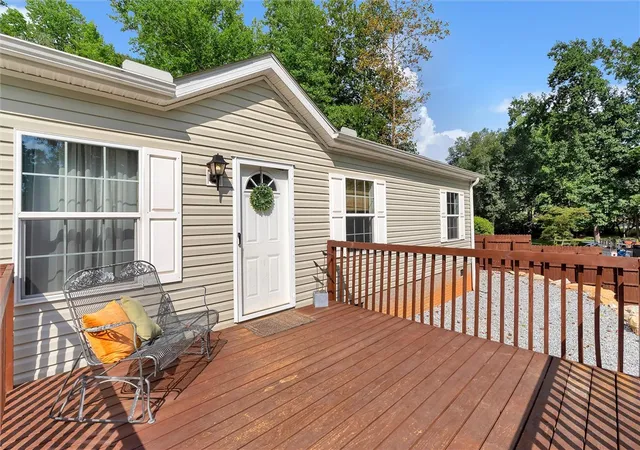 Photo 4 of Manufactured home for sale at 230 Durham Ml Rd, Pickens, SC 29671 | MLS# 20303295 | Listing updated on 2026-08-24
