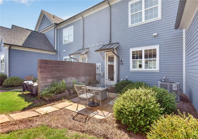 Photo 2 of Townhouse for sale at 112 Tuttle St, Clemson, SC 29631 | MLS# 20303606 | Listing updated on 2026-08-17