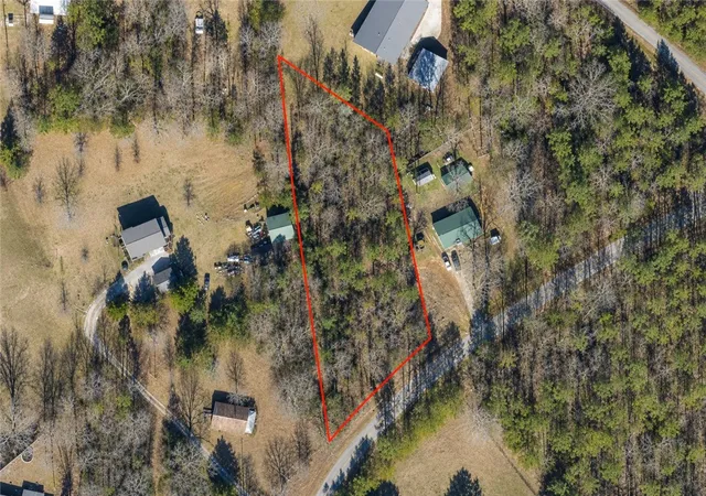 Photo 1 of Sale Pending at 826 Joe Lewis Rd, Seneca, SC 29678 | MLS# 20303688 | Listing updated on 2026-09-17