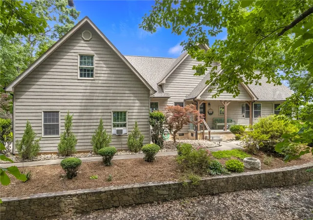 Photo 3 of Single family home for sale at 126 Cold Mountain View, Cleveland, SC 29635 | MLS# 20303700 | Listing updated on 2026-08-28