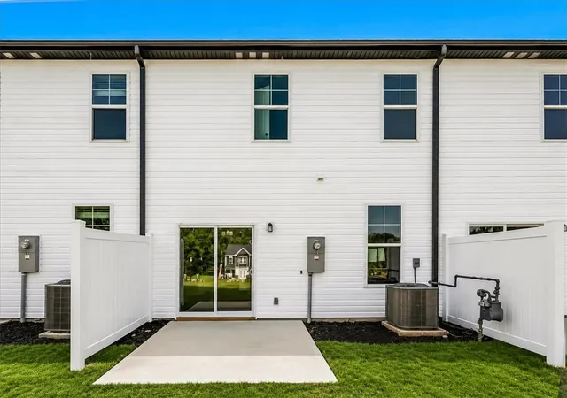 Photo 24 of Sale Pending at 431 Belgrove Way, Easley, SC 29640 | MLS# 20303791 | Listing updated on 2026-10-28