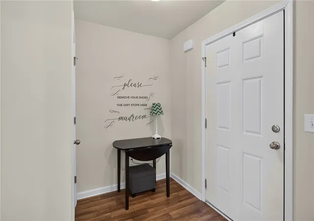 Photo 2 of Single family home for sale at 1081 Edenbrooke Cir, Anderson, SC 29621 | MLS# 20303732 | Listing updated on 2026-09-30