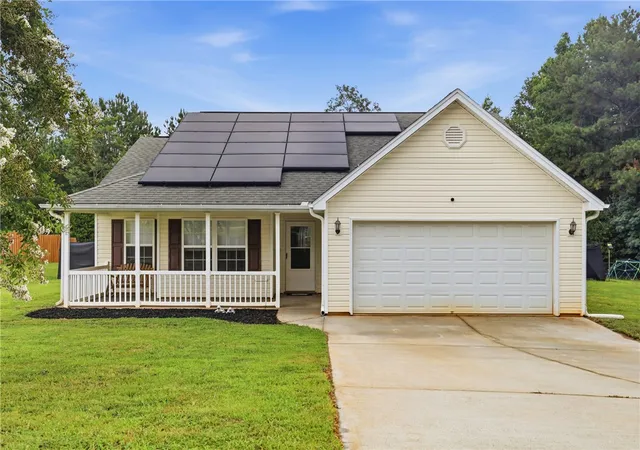 Photo 1 of Single family home for sale at 105 Lacy Ln, Anderson, SC 29621 | MLS# 20303529 | Listing updated on 2026-08-23