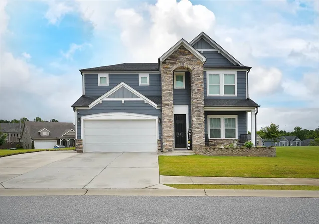 Photo 1 of Single family home for sale at 201 Terrapin Cross Way, Simpsonville, SC 29680 | MLS# 20303845 | Listing updated on 2026-08-29