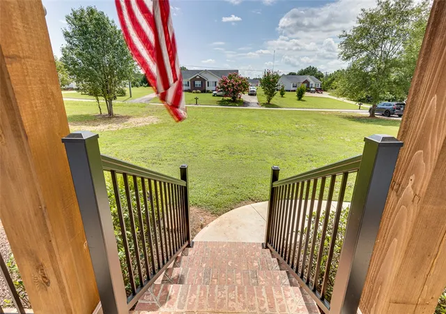 Photo 4 of Single family home for sale at 115 Wrentree Dr, Easley, SC 29642 | MLS# 20304048 | Listing updated on 2026-09-02
